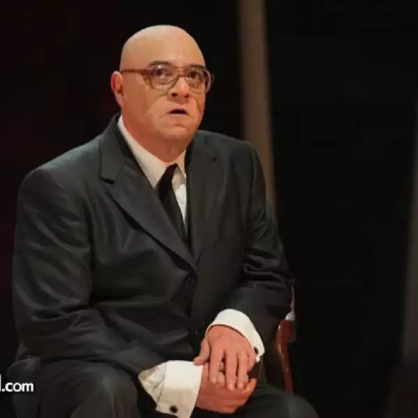 Escenas de la Obra Rojo