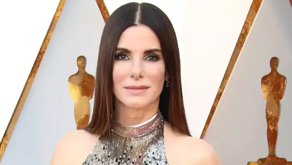 Sandra Bullock 