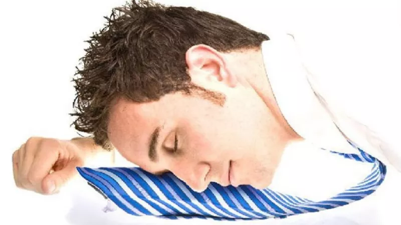 corbata almohada japon