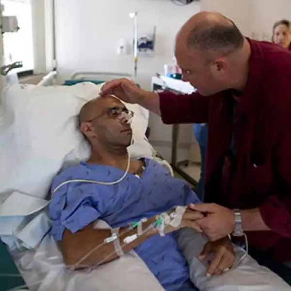 bang bang club - hospital