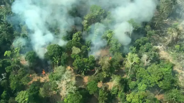 Más que un incendio