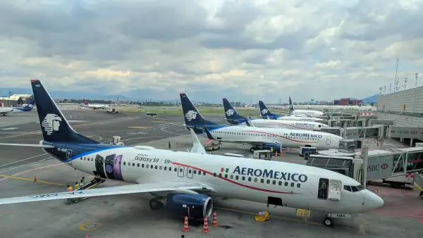 Aeroméxico informa sobre alerta