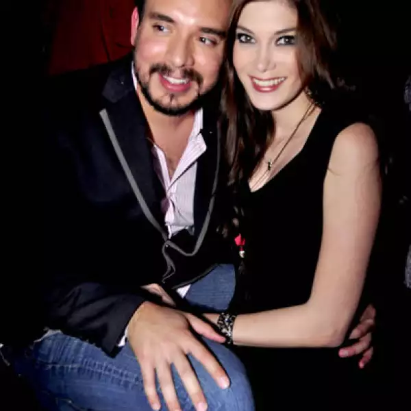 Dany Osuna y Estefanía Petterson