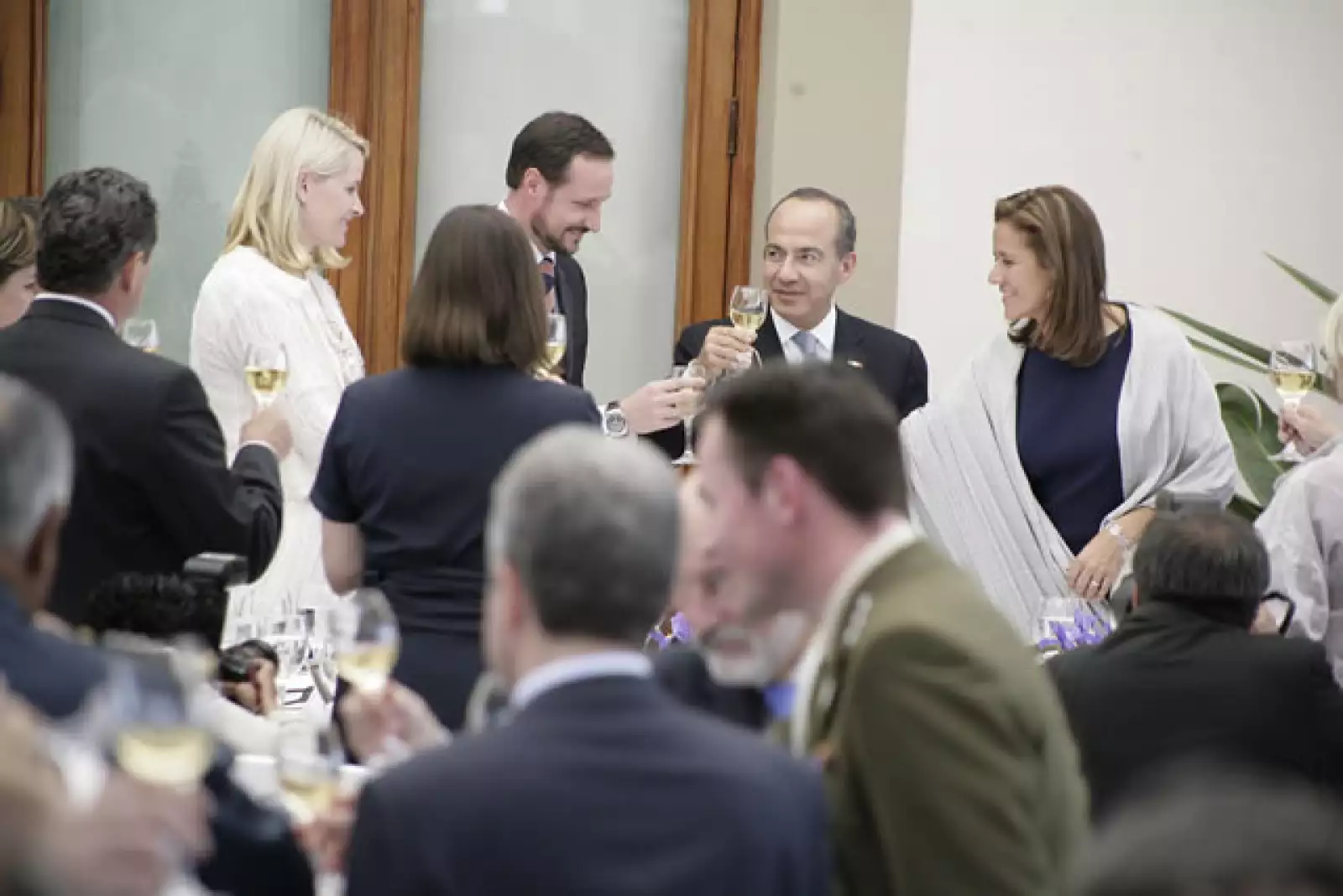 PRINCIPES DE NORUEGA EN CASTILLO DE CHAPULTEPEC