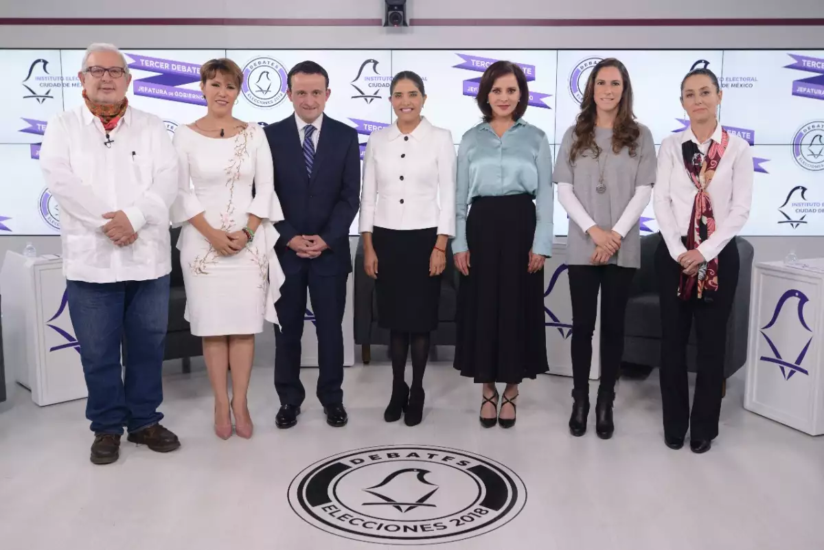 Los siete candidatos en el último debate