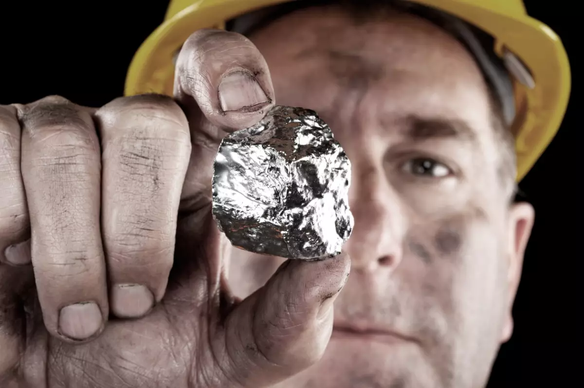 El acuerdo con el que países competirán contra China en minerales críticos: ¿qué puede ofrecer México? 