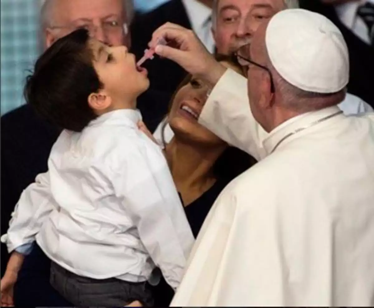 El Papa llevó esperanza al Hospital Infantil de México Federico Gómez.