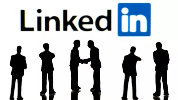 LinkedIn sale de China