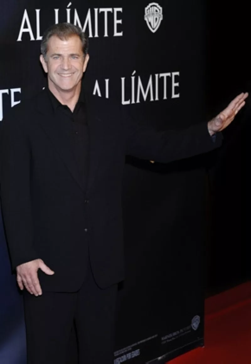 El actor y su ex pareja, Oksana Grigorieva, han pasado meses peleando por la custodia y los asuntos financieros de su hija pequeña.