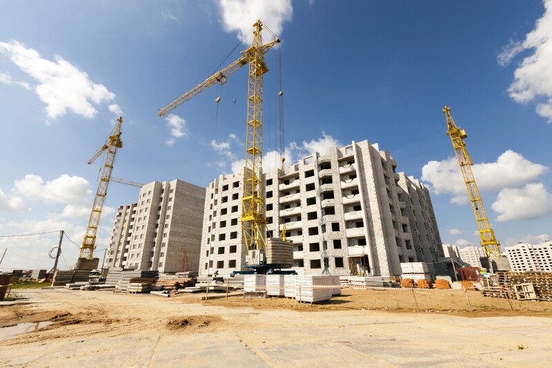 Construcción a la baja