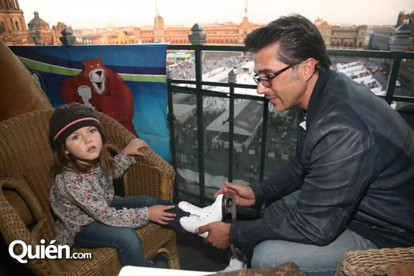 Antonia Mayer,Sergio Mayer