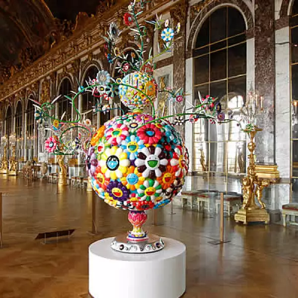 “Las obras de arte no pueden quedar restringidas a categorías estrechas”, dijo Jean-Jacques Aillagon, presidente del Chateau de Versailles.