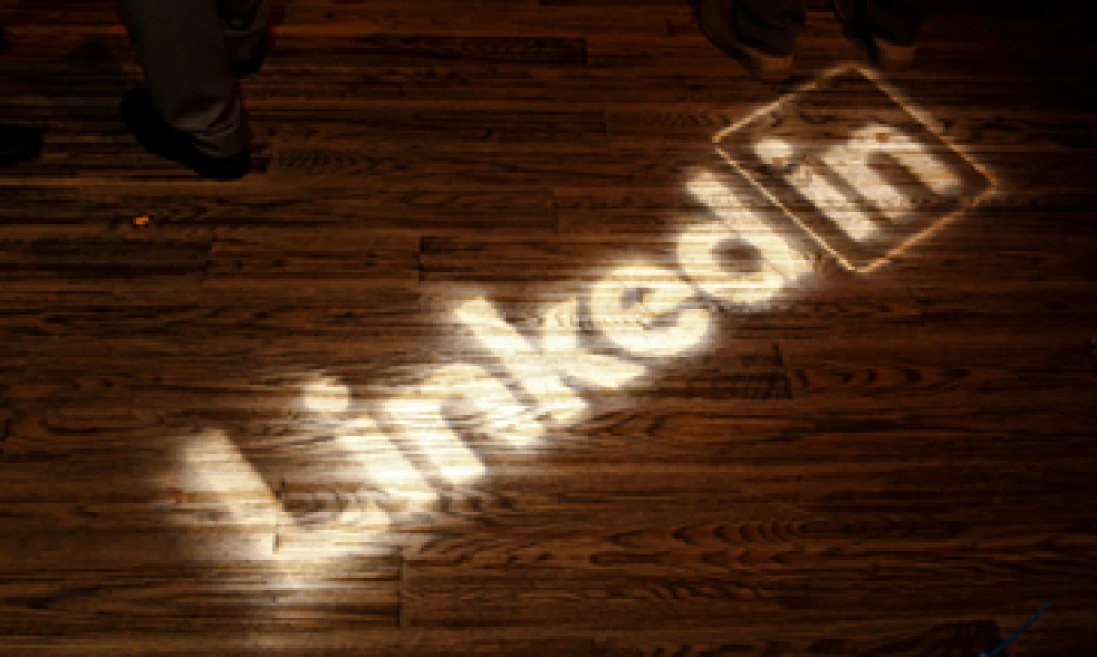 LinkedIn superó las previsiones por séptimo trimestre consecutivo. (Foto: AP)