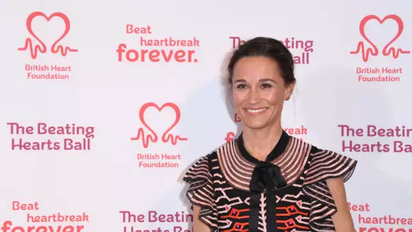 British Heart Foundation Beating Hearts Ball - Red Carpet ARrivals