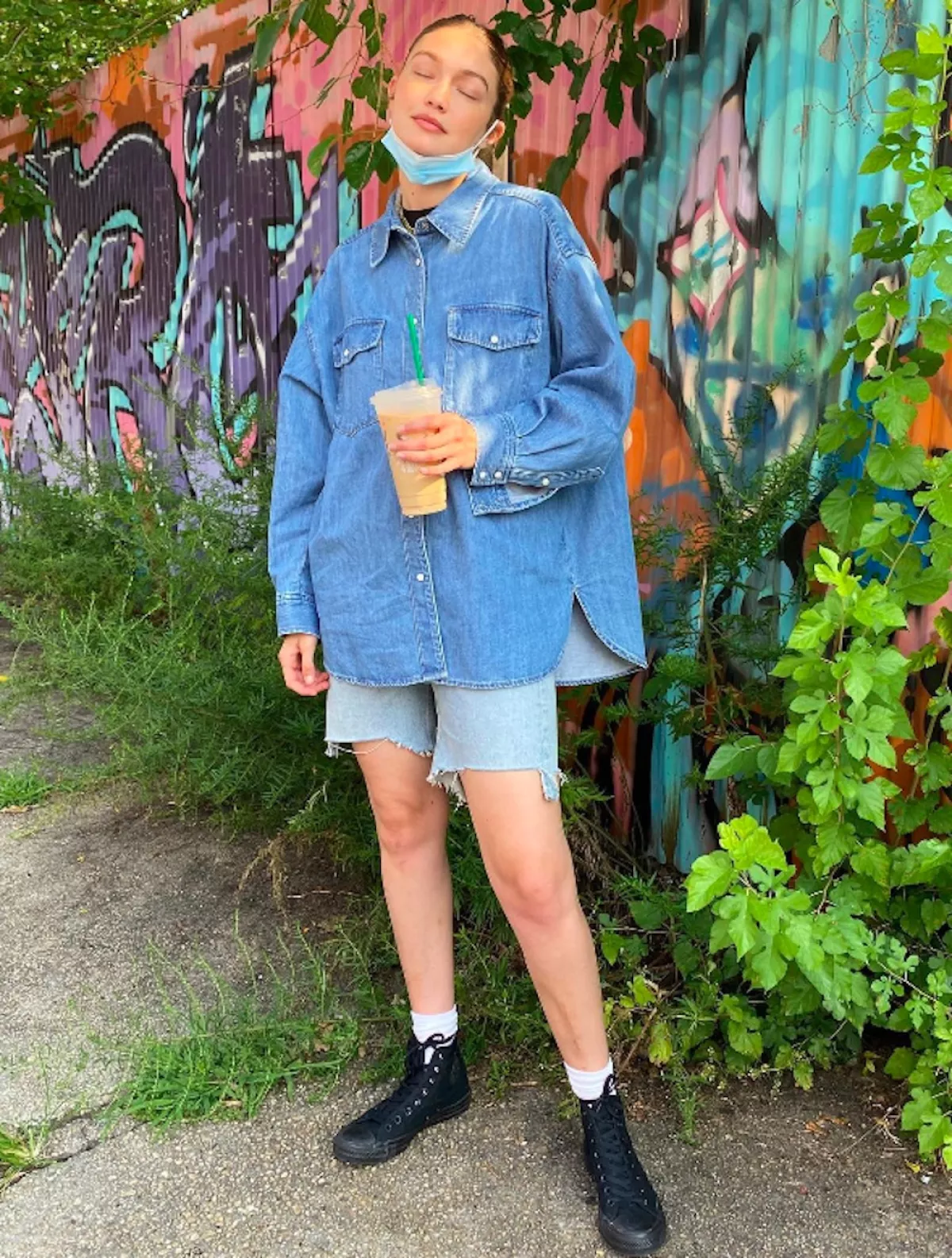 gigi-hadid-look-bermudas.jpg