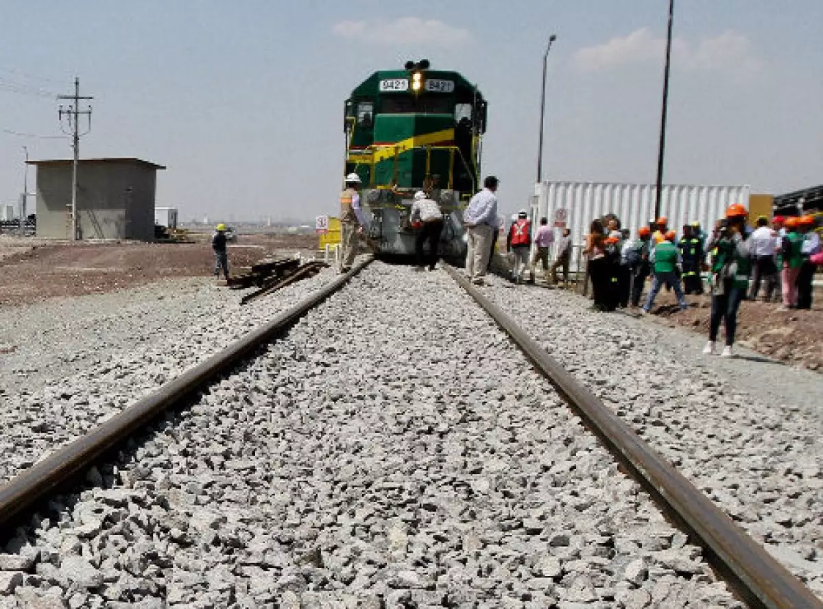 Tren de carga Nuevo Aeropuerto de CDMX