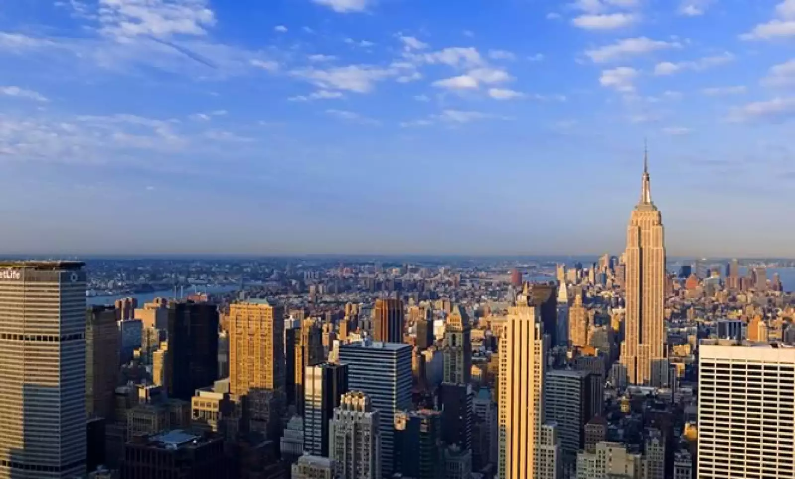 La Rockefeller Plaza, uno de los símbolos económicos del destino.