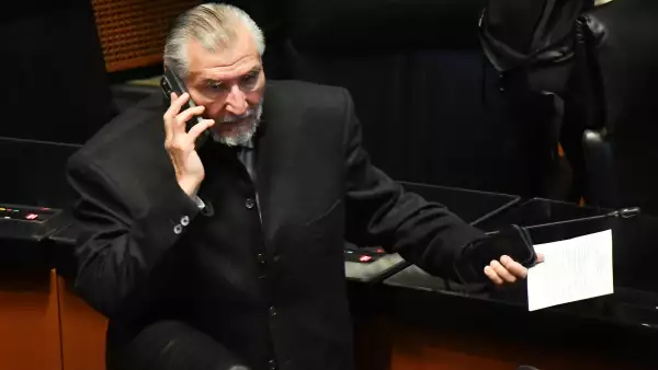 adán-augusto-libros-amlo