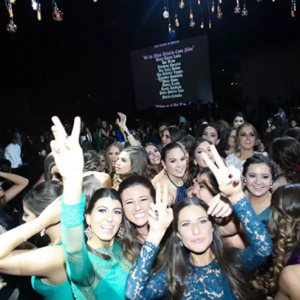 Graduación Del Bosque