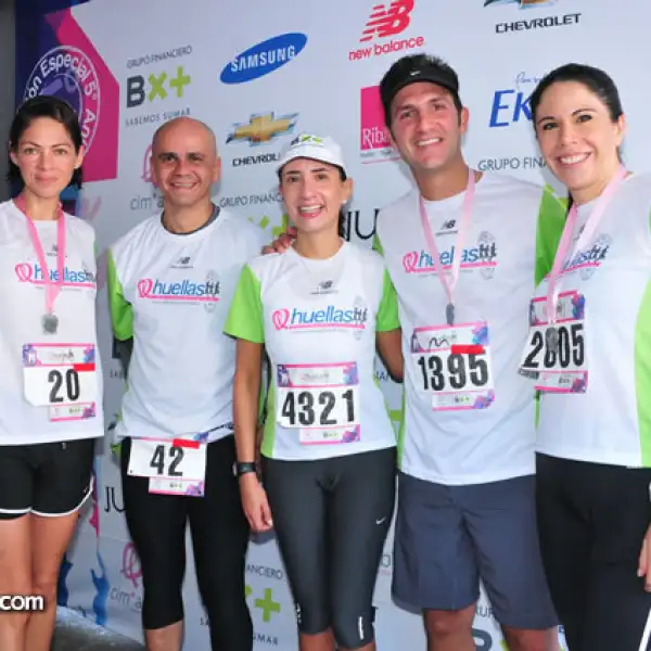 Celina del Villar,Elias,Bertha Aguilar,Alex de la Barreda,Paola Rojas