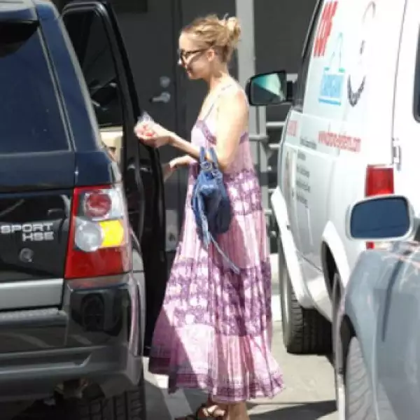 Nicole Richie llegó al restaurante Joans on Third en Los Angeles, California.