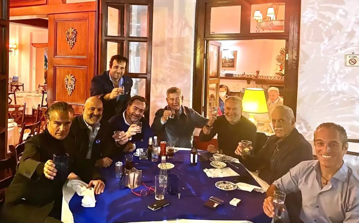 Cena Enrique Rocha