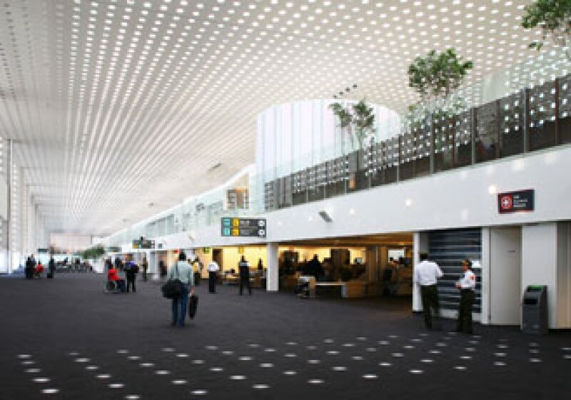 La Terminal 2 del Aeropuerto Internacional Benito Juárez de la ciudad de México formará parte de la VII Bienal Iberoamericana de Arquitectura y Urbanismo (BIAU). (Foto: Pedro Hiriart)