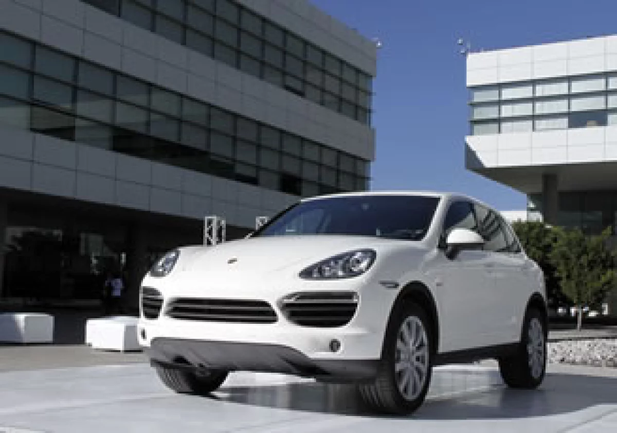La SUV está disponible desde este mes en los concesionarios de Porsche en el país. (Foto: Autocosmos.com)
