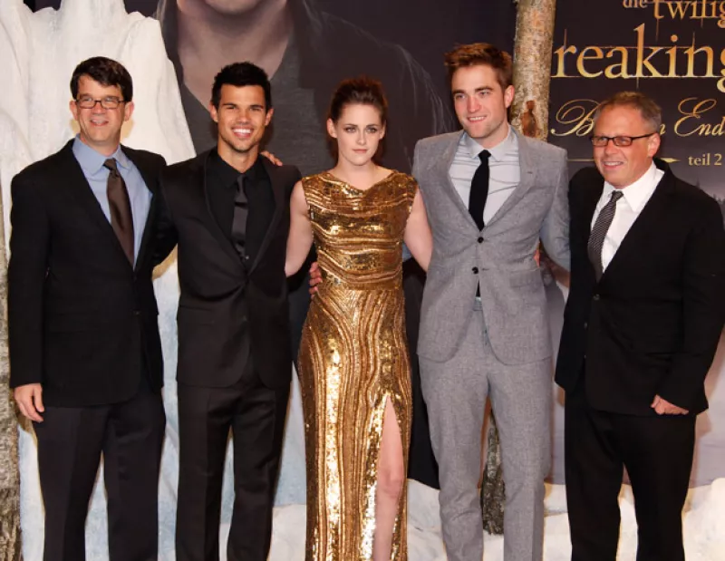 "Amanecer Parte 2" consiguió la noche del martes 11 nominaciones que incluyen peor película y peores actuaciones protagónicas para Kristen Stewart y Robert Pattinson.