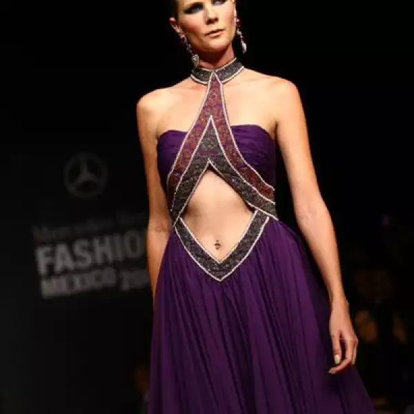 MF Pasarela Pedro Loredo