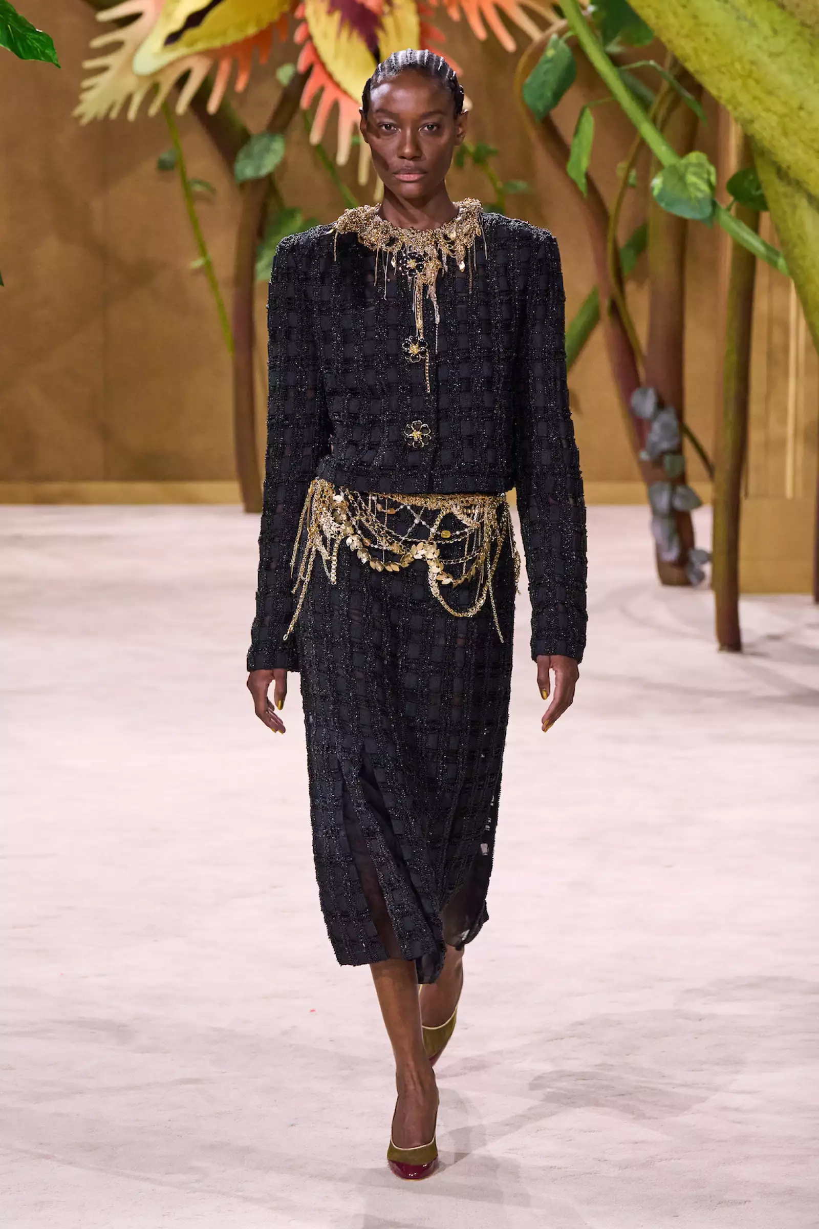 Chanel HC F26 053.jpg