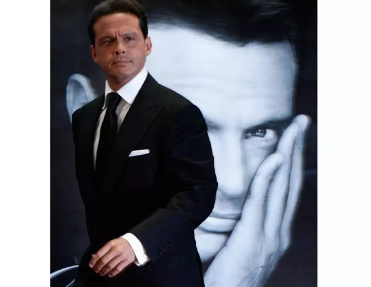 El cantante mexicano envió una gran lista de peticiones para su espectáculo de mañana miércoles en el Festival Internacional de la Canción de Viña del Mar.