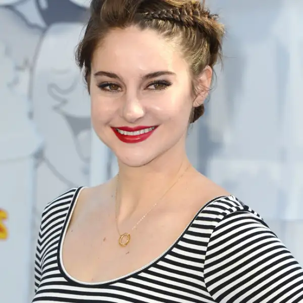 Shailene Woodley en los MTV Music Awards 2015.