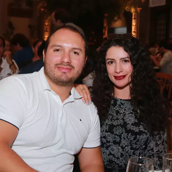 kenneth-rebeca-molho