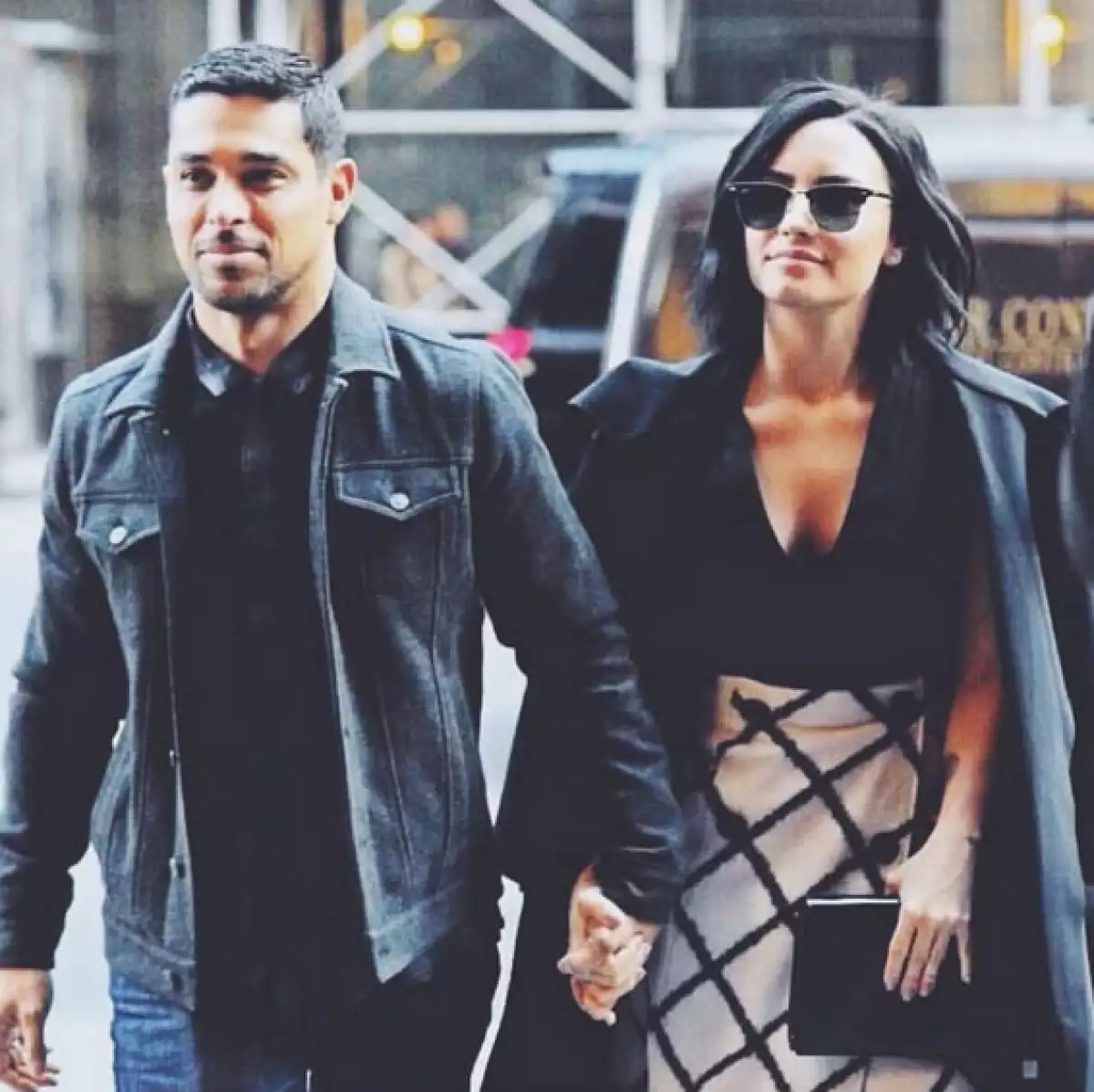 A pesar que durante el año hubo muchos rumores sobre el fin de esta relación, Demi y Wilmer no han parado de subir fotos con las que han acabado con todos esos rumores.