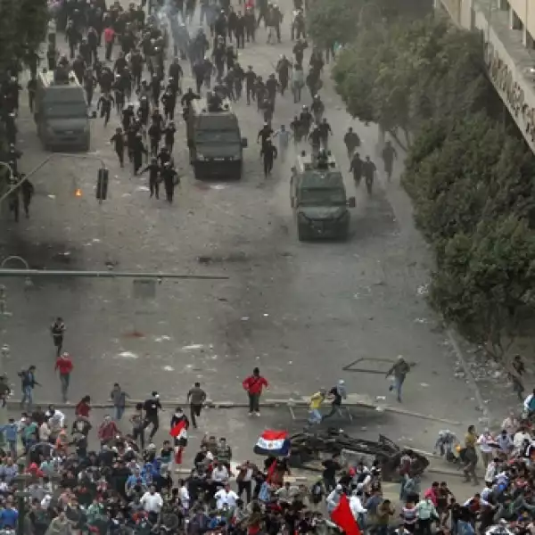 enfrentamientos entre policias y manifestantes