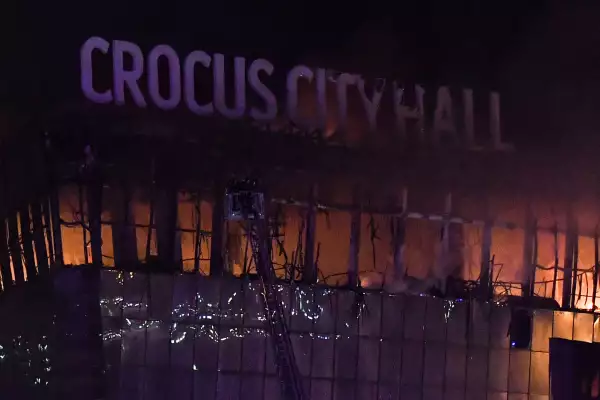 ataque a sala de conciertos en moscú