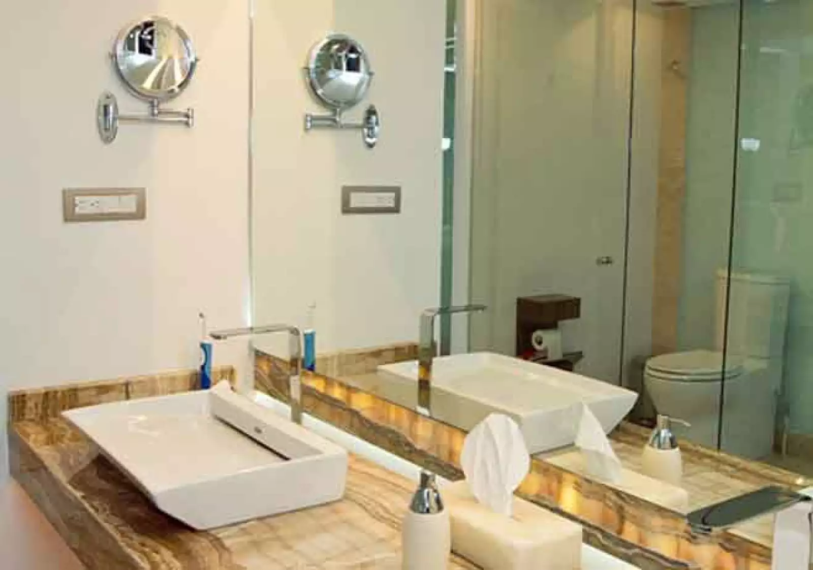 Casa Del �?ngel 11