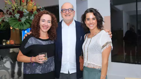 Karen Huber , Enrique Norten y Jeanette Millán 