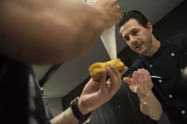 Impartió un workshop de éclairs en el hotel Le Méridien Mexico City