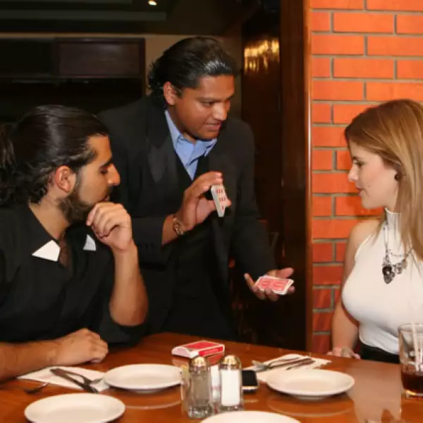 Sergio Gabriel y Pamela Jean.