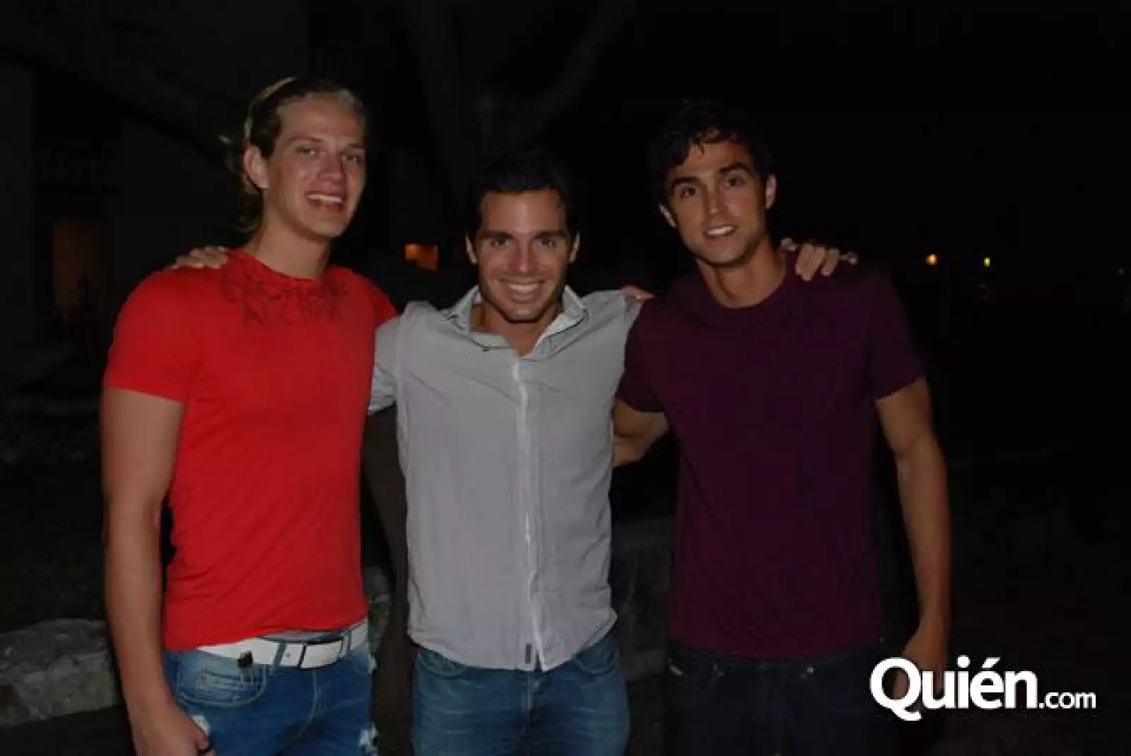 Fiesta en yate de Marcos Constandse