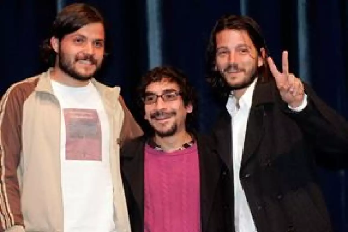 El actor está feliz de que la cinta ‘Milk’ en donde actúa junto al actor estadounidense Sean Penn, compita en la terna a Mejor Película en los Premios de la Academia.