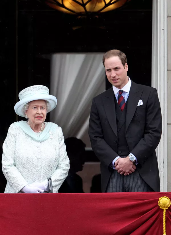 reina-isabel-principe-william