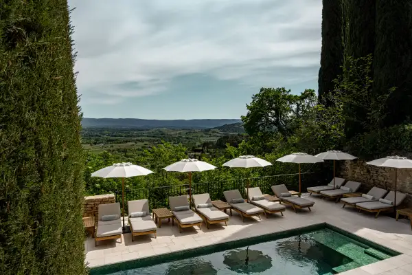 hotel crillon le brave