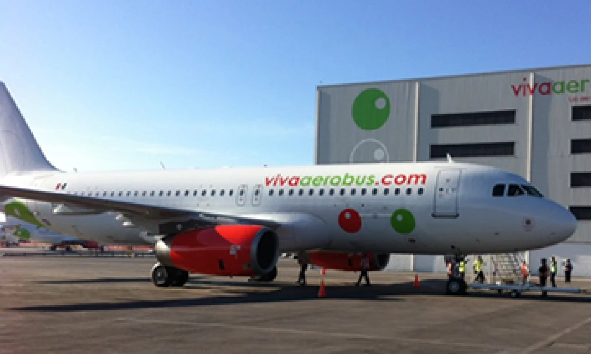 VivaAerobus quiere apostar por nuevos nichos y crecer 20% anual en los próximos ocho años. (Foto: Tomada de facebook.com/VivaAerobus)