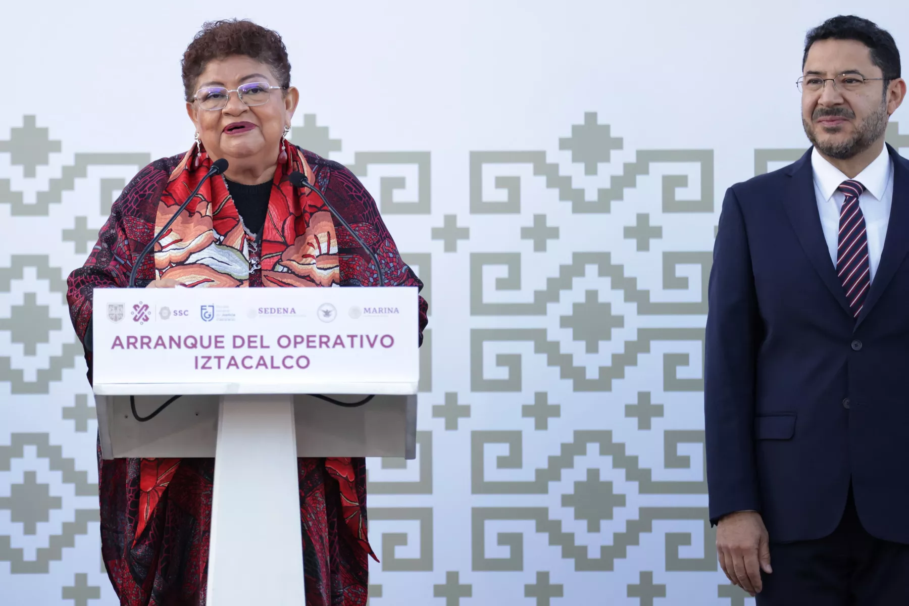 ernestina godoy y marti batres.jpeg