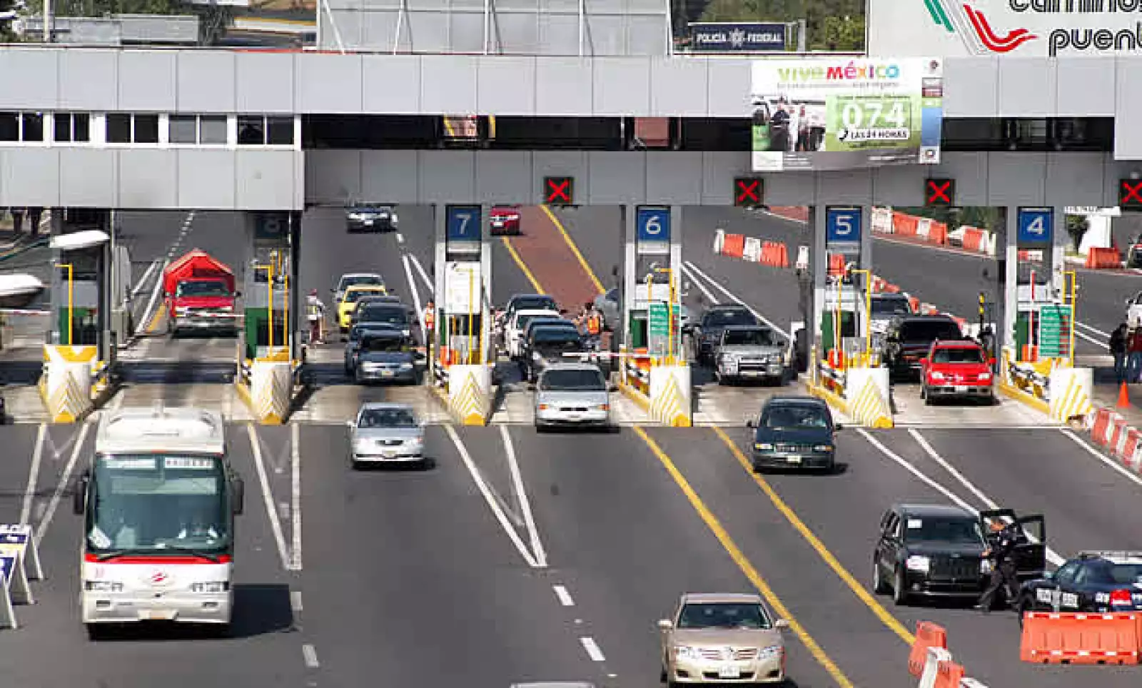 A pesar de la crisis económica y la oleada de aumentos, los mexicanos salieron y recorrieron las carreteras de cuota, las cuales según el INEGI son segundas más caras del mundo después de las de Japón.
