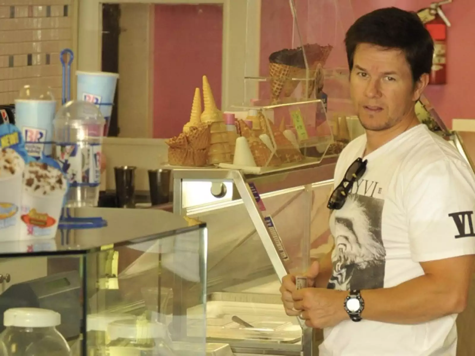 Mark Wahlberg es fan de Baskin Robbins.