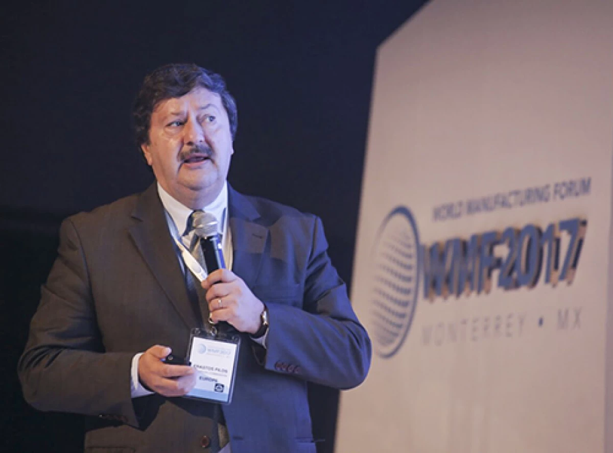 Erastos Filos, director del Programa de Investigaci�n e Innovaci�n, de la Comisi�n Europea